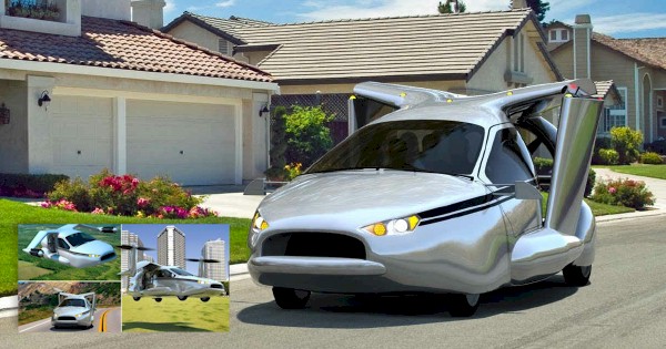 The Terrafugia TF-X Flying Car Can Fit Inside A Garage